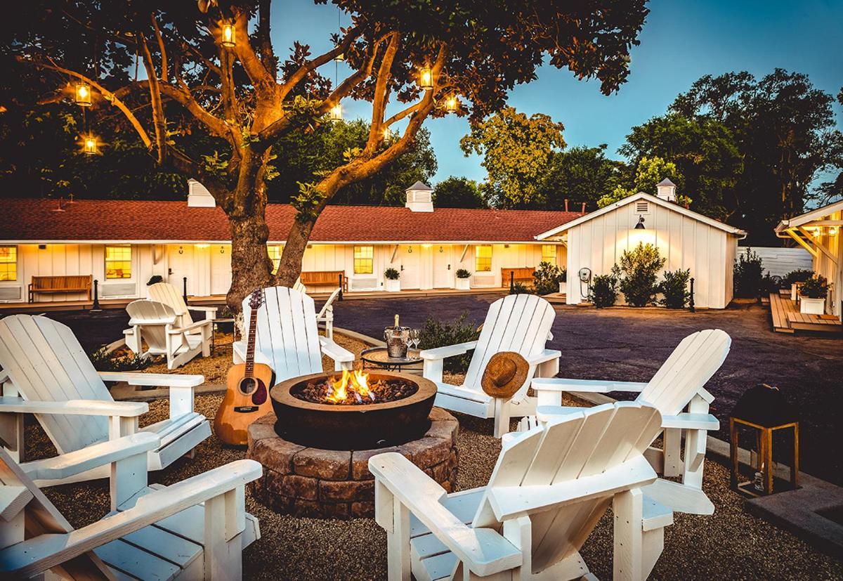 Stables Inn Paso Robles Exterior photo